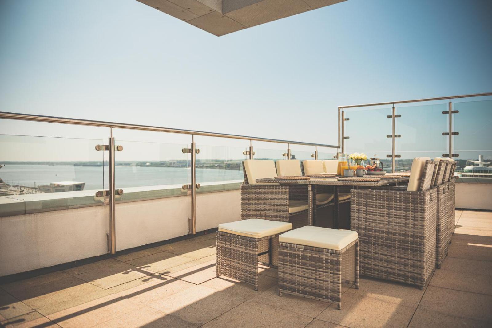 Novu Apartments Liverpool Waterfront Экстерьер фото