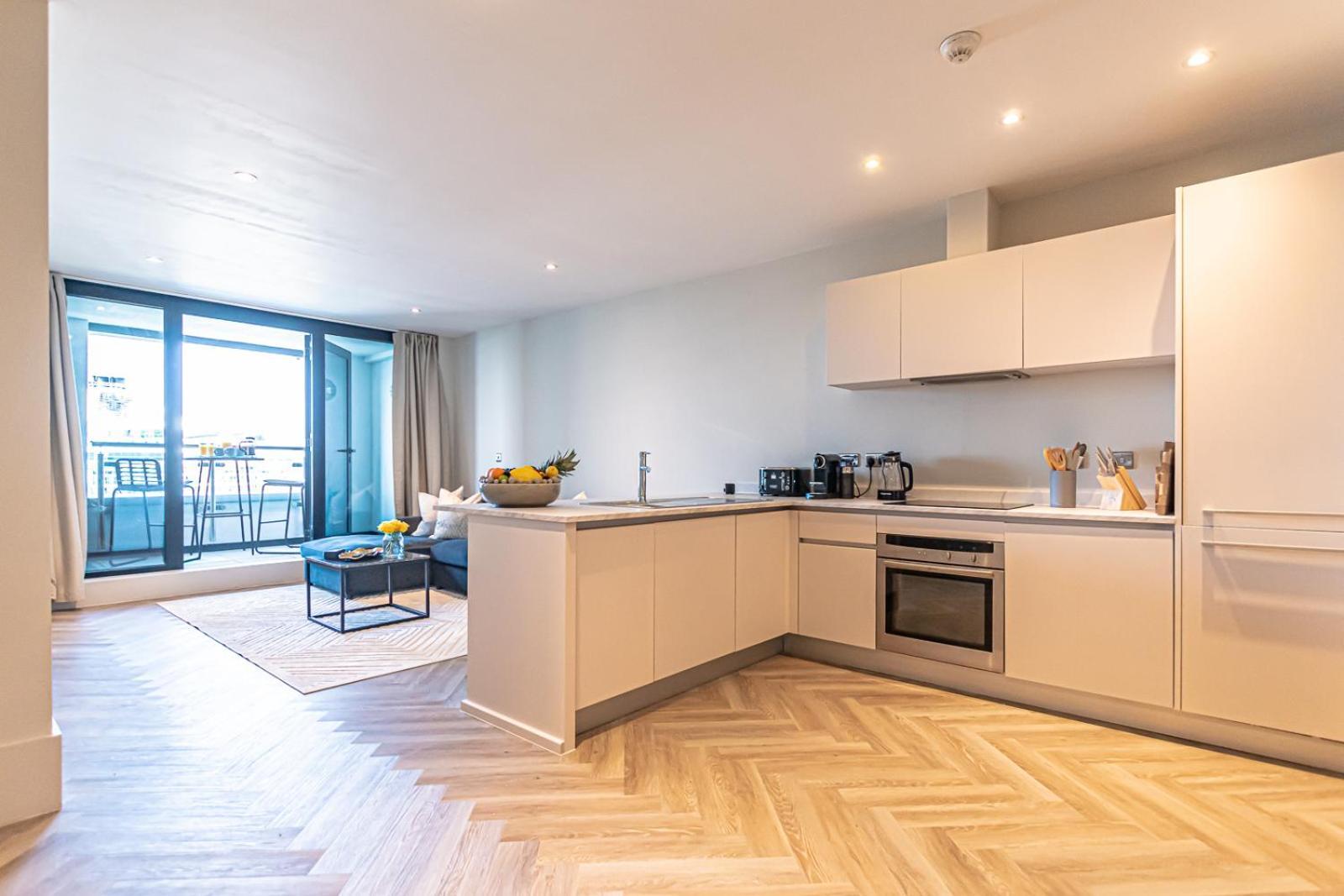 Novu Apartments Liverpool Waterfront Экстерьер фото