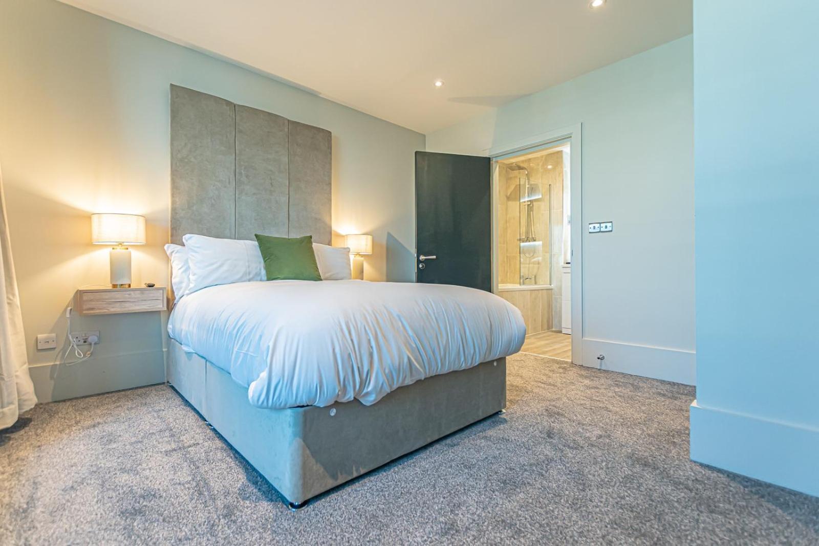Novu Apartments Liverpool Waterfront Экстерьер фото